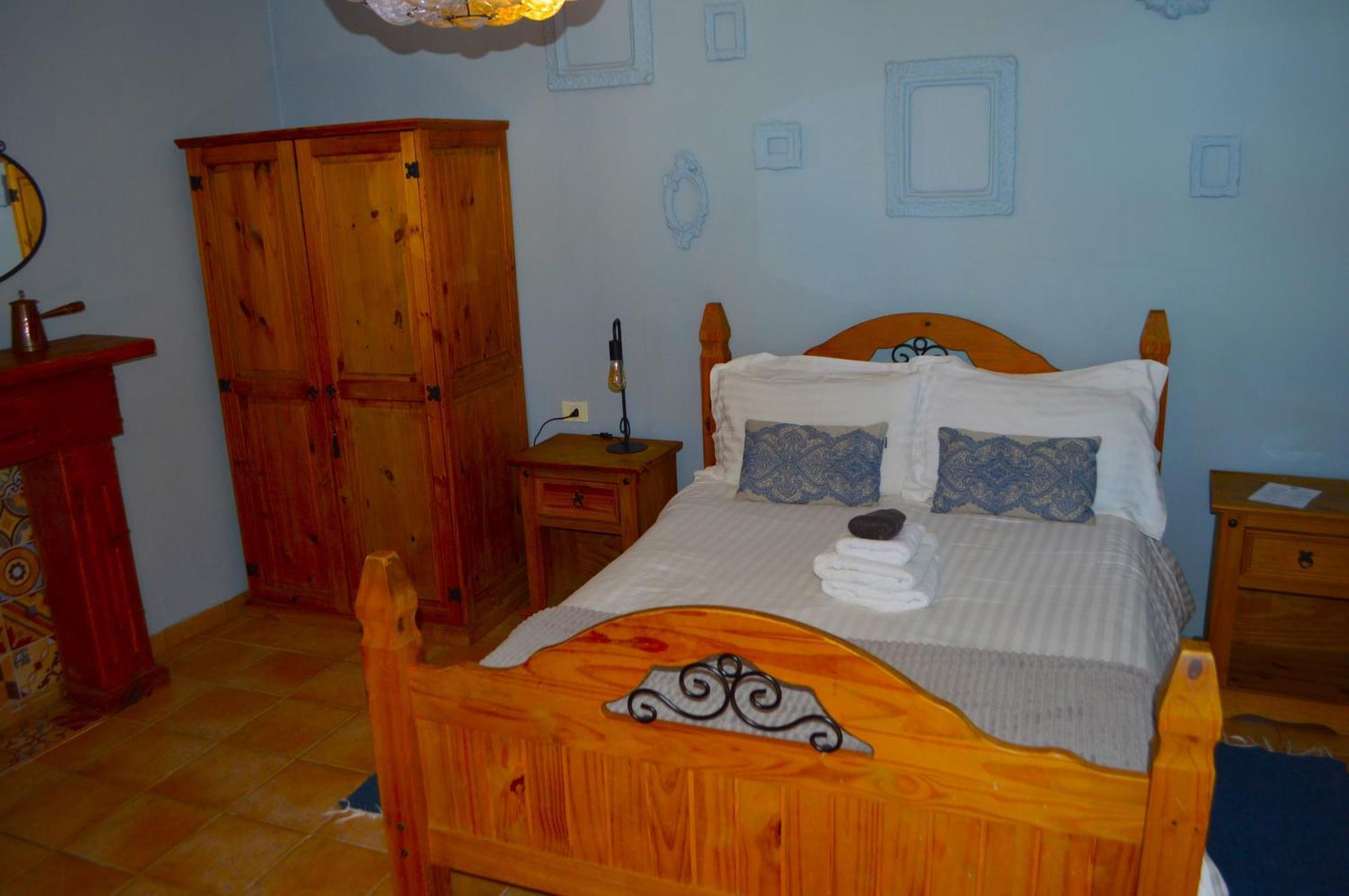 Ziggys Mountain Retreat (Adults Only) Bed & Breakfast Vilaflor Oda fotoğraf