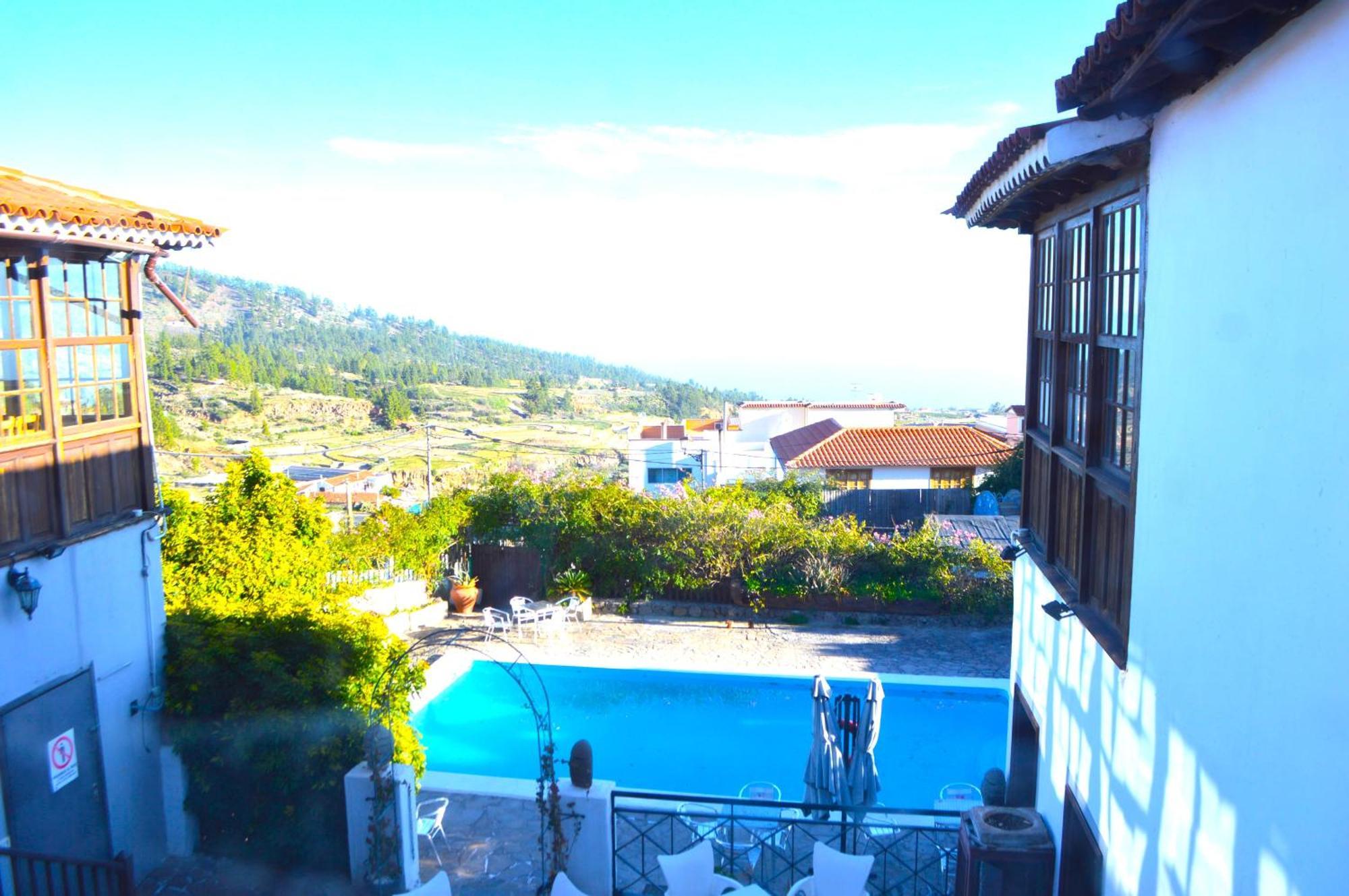 Ziggys Mountain Retreat (Adults Only) Bed & Breakfast Vilaflor Oda fotoğraf